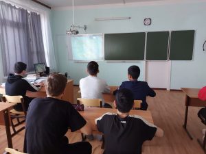Астраханцы приняли участие в онлайн-уроке мужества "Подвиг блокадного Ленинграда"